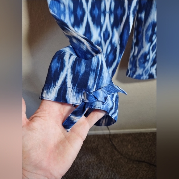 Chicos Zenergy Cropped Pants Blue Patterned Coastal Beach Boho Classy - Picture 7 of 14